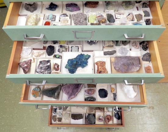 geology specimens (c) CIBC